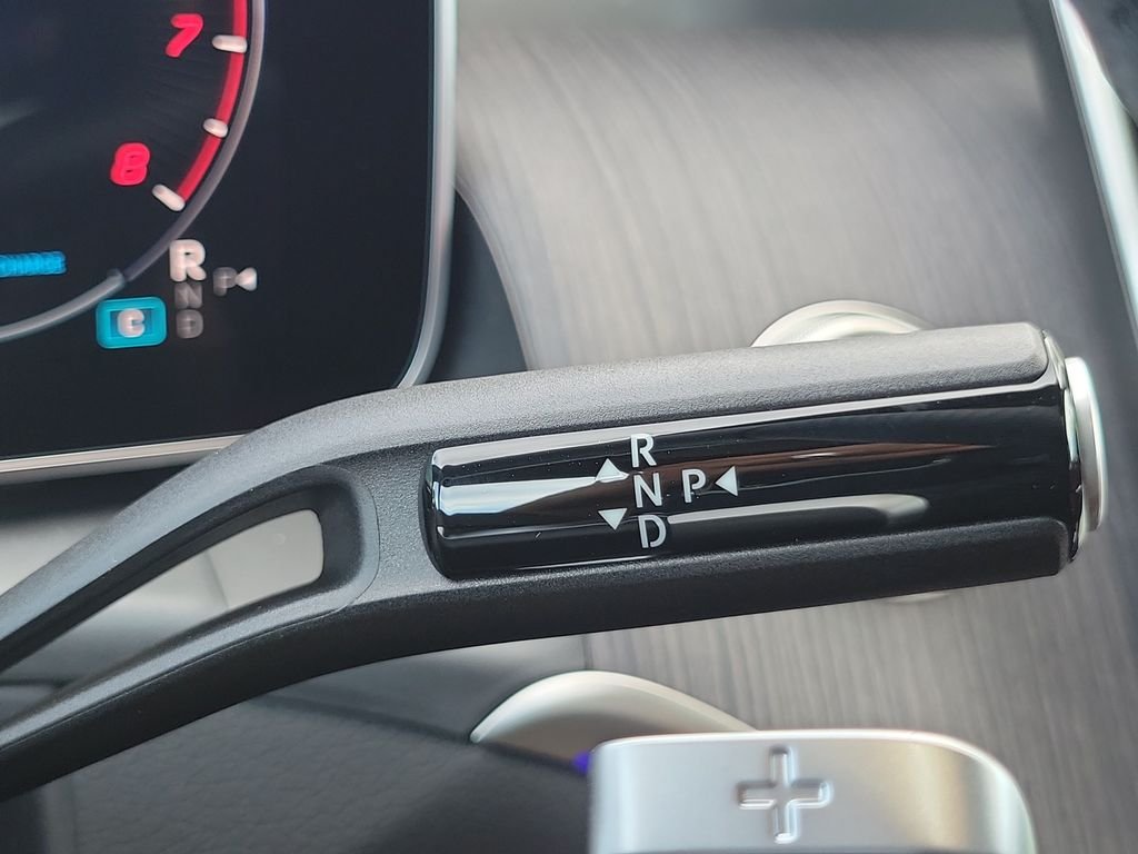 New 2026 MANUFAKTUR Alpine Grey Mercedes-Benz GLC 300 image 30