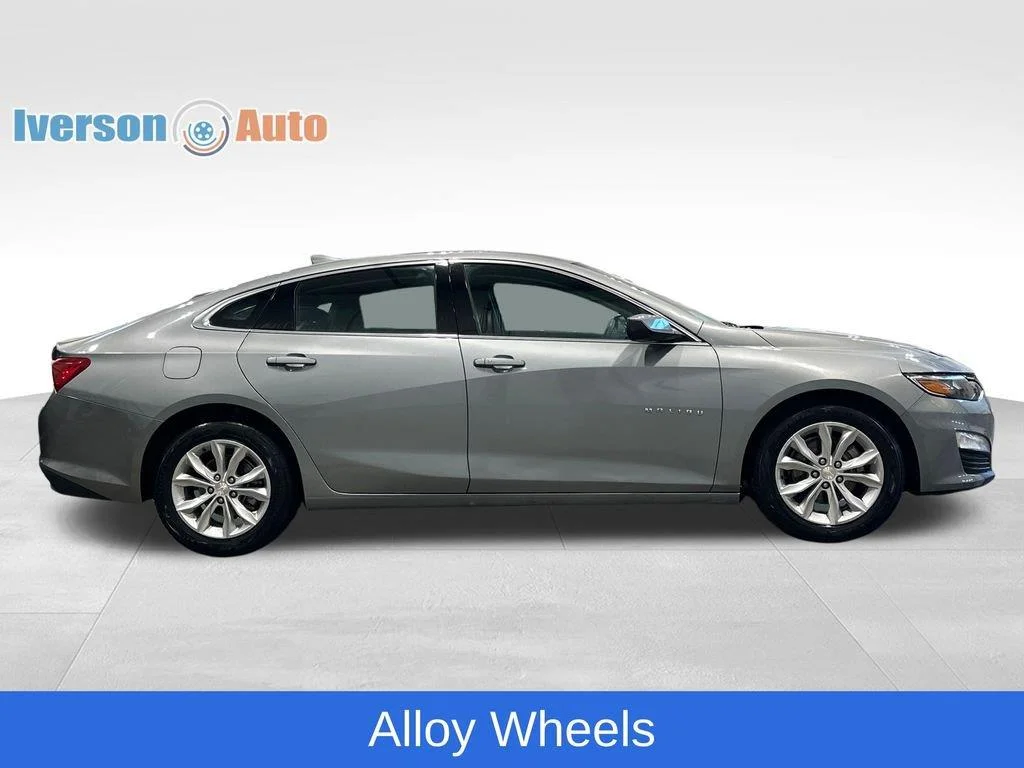 Used 2024 Sterling Gray Metallic Chevrolet LT image 10