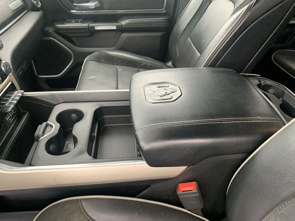 Used 2019 Blue Ram Laramie image 21