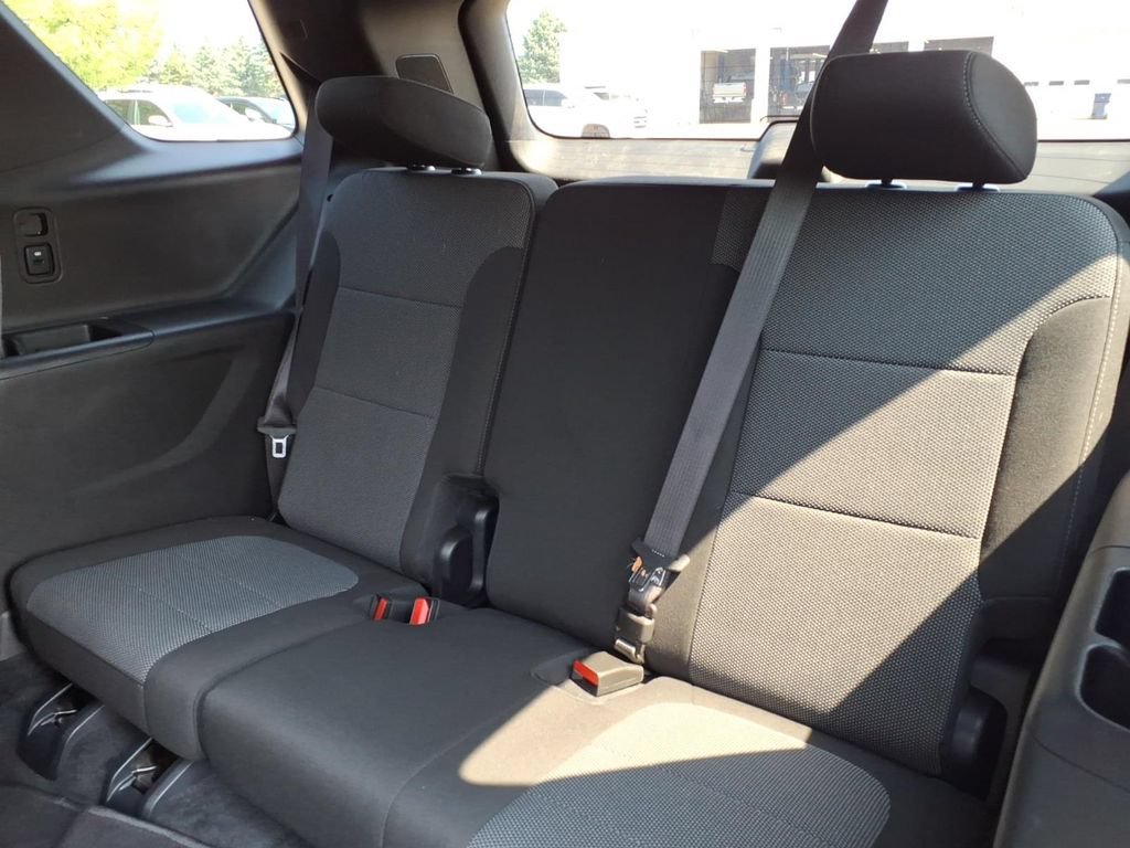 2023 Chevrolet Traverse 1LT - Photo 9