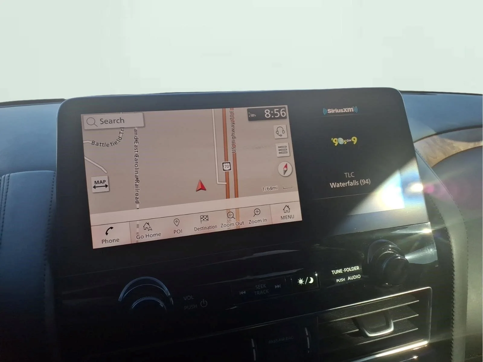 Used 2022 Gray Nissan SL image 23