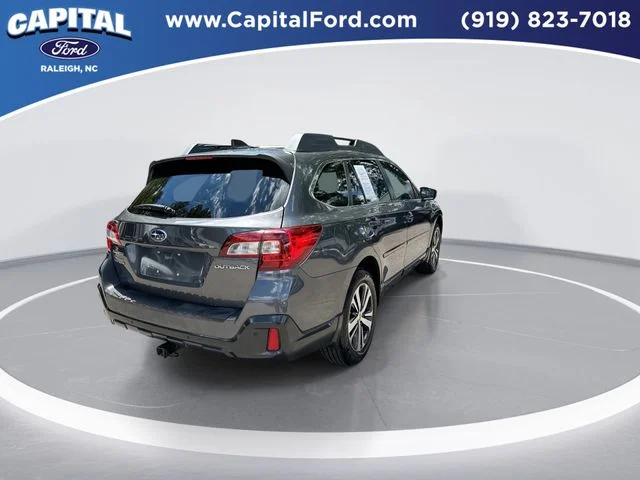 Used 2018 Gray Subaru 2.5i image 8