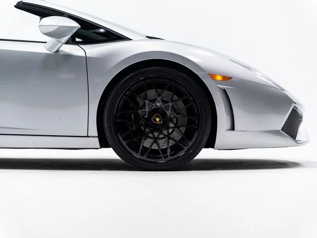 Used 2011 Silver Lamborghini LP560-4 image 12