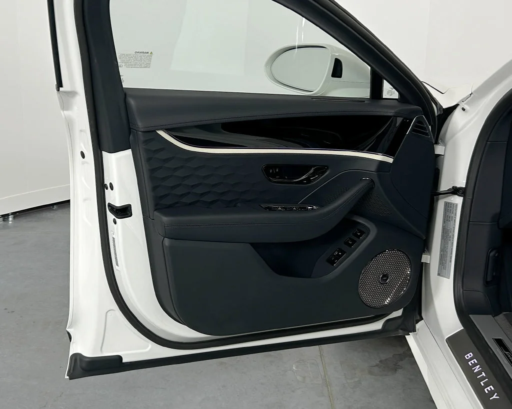 New 2026 White Bentley V8 image 12