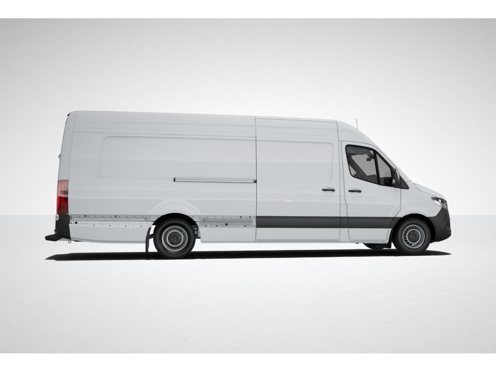 New 2026 White Mercedes-Benz Cargo 170 WB image 17