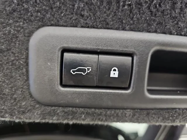 Used 2021 Black Lexus 350 image 16
