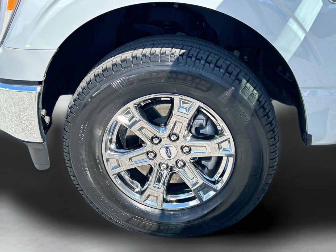 Used 2023 Avalanche Ford XLT image 45