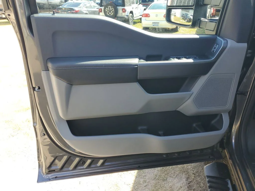 2026 Ford F-250 Super Duty XL - Photo 6