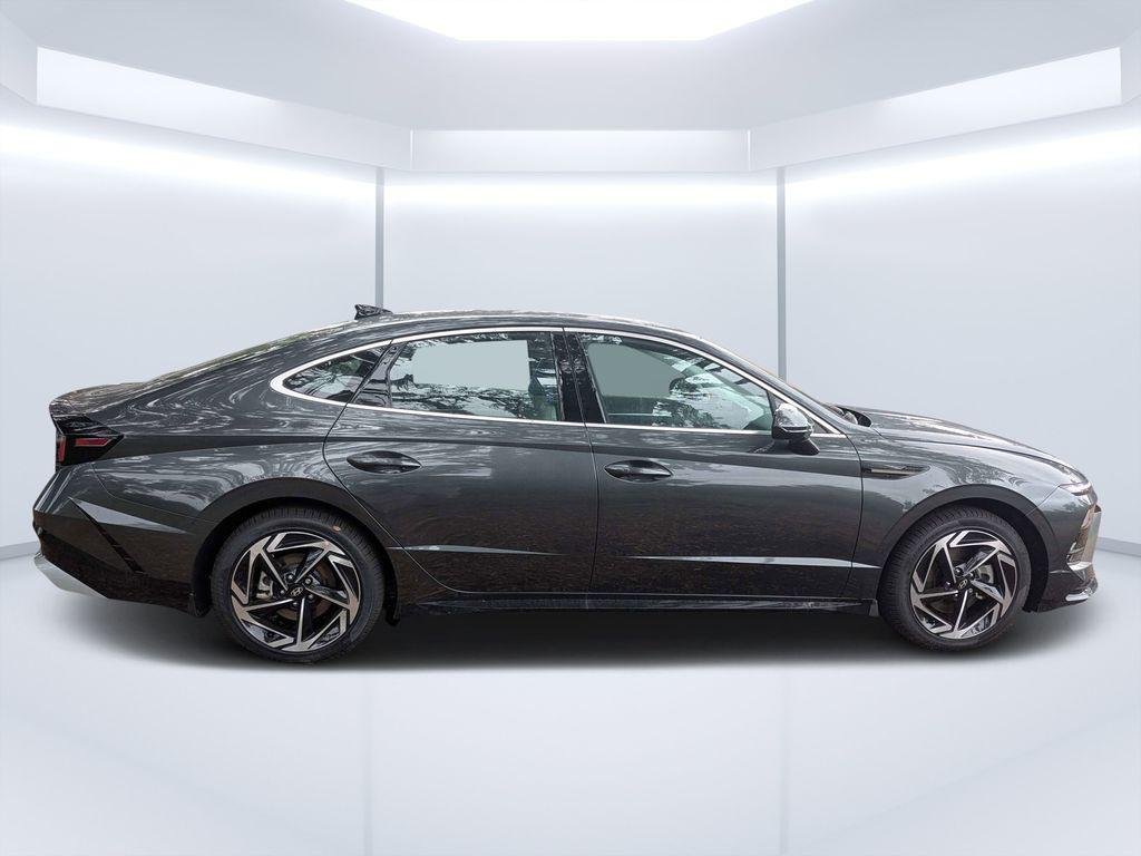 New 2026 Gray Hyundai SEL Sport image 2