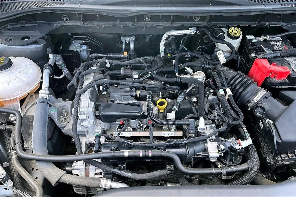 Certified Used 2022 Gray Ford SEL image 31