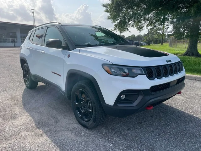 2023 Jeep Compass Trailhawk