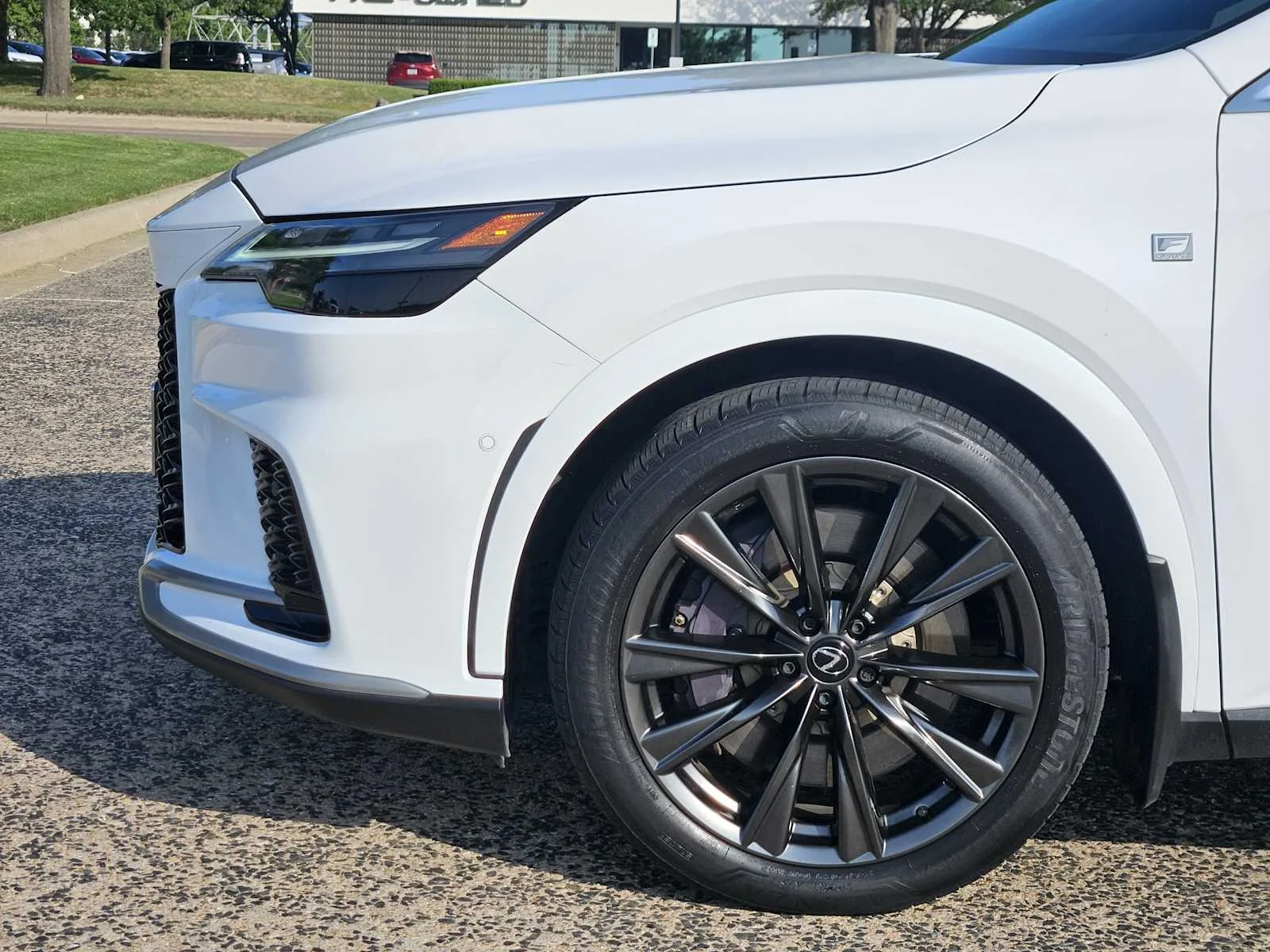 Certified Used 2024 WHITE NOVA GLASS FLAKE Lexus F SPORT Handling image 5