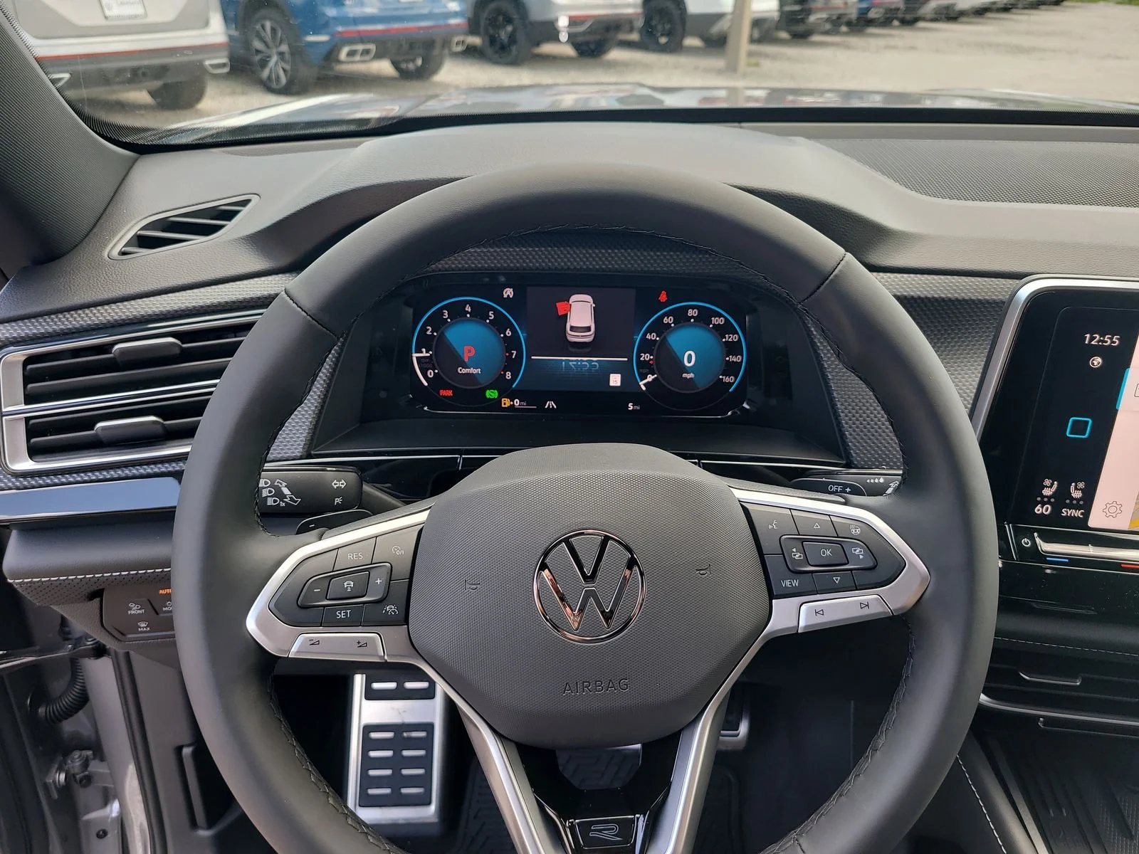 2025 Volkswagen Atlas Cross Sport SEL R-LINE - Photo 28
