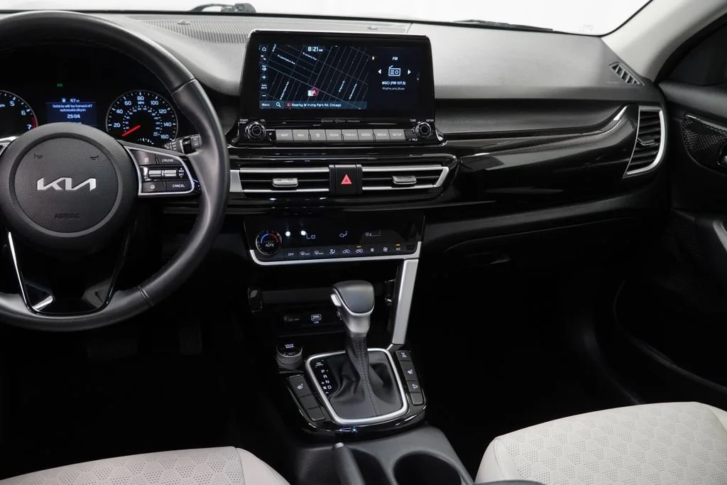 Used 2023 Black Kia EX image 15