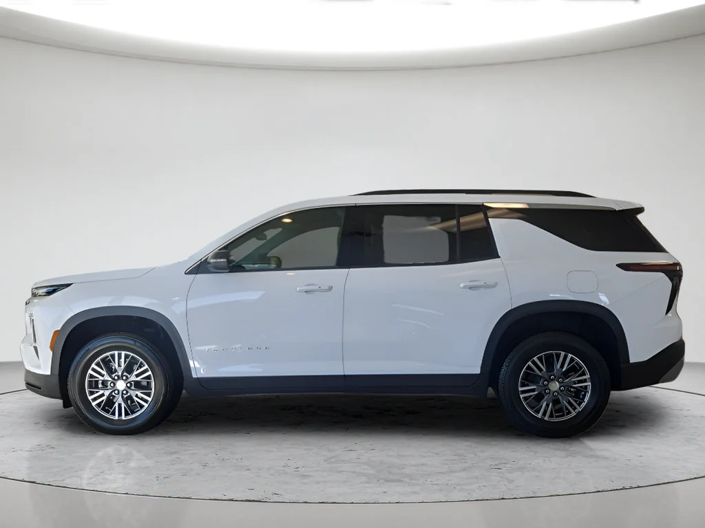 2026 Chevrolet Traverse LT - Photo 6
