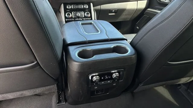 Used 2024 Onyx Black GMC Denali image 20
