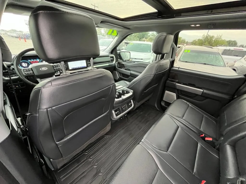 Used 2021 Blue Ford XL image 15