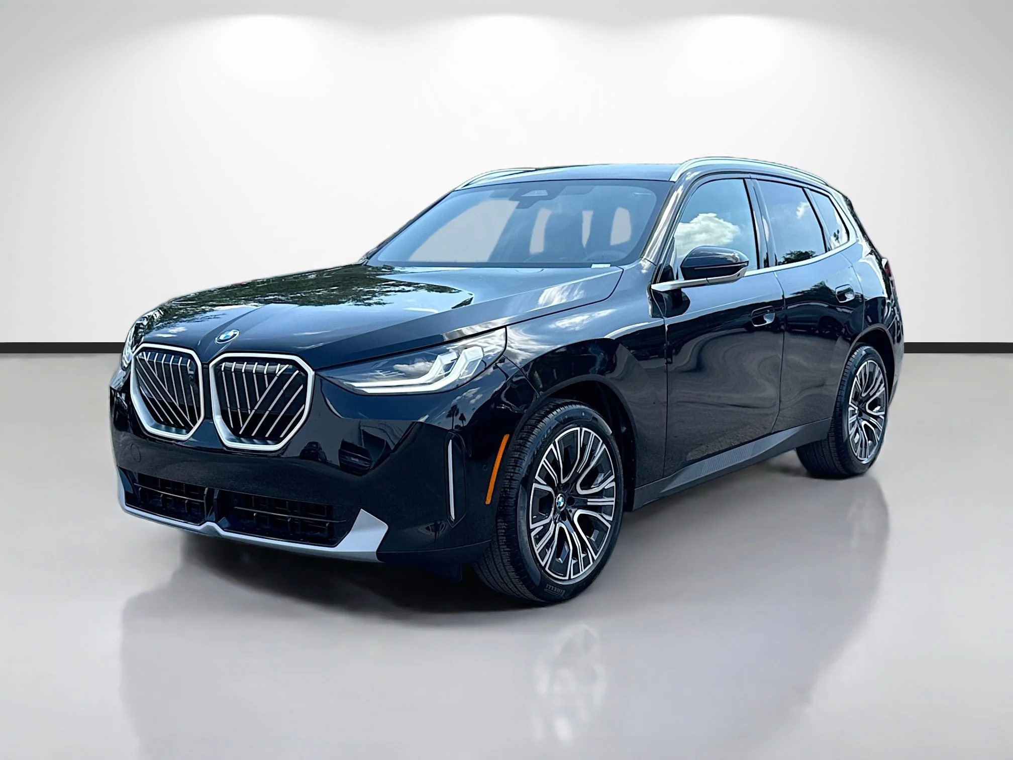 New 2026 Black Sapphire Metallic BMW 30 xDrive image 7