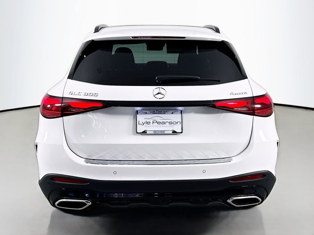 New 2026 Polar White Mercedes-Benz GLC 300 image 43