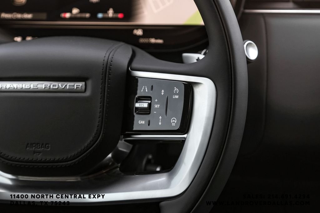 New 2026 Fuji White Land Rover SE image 13