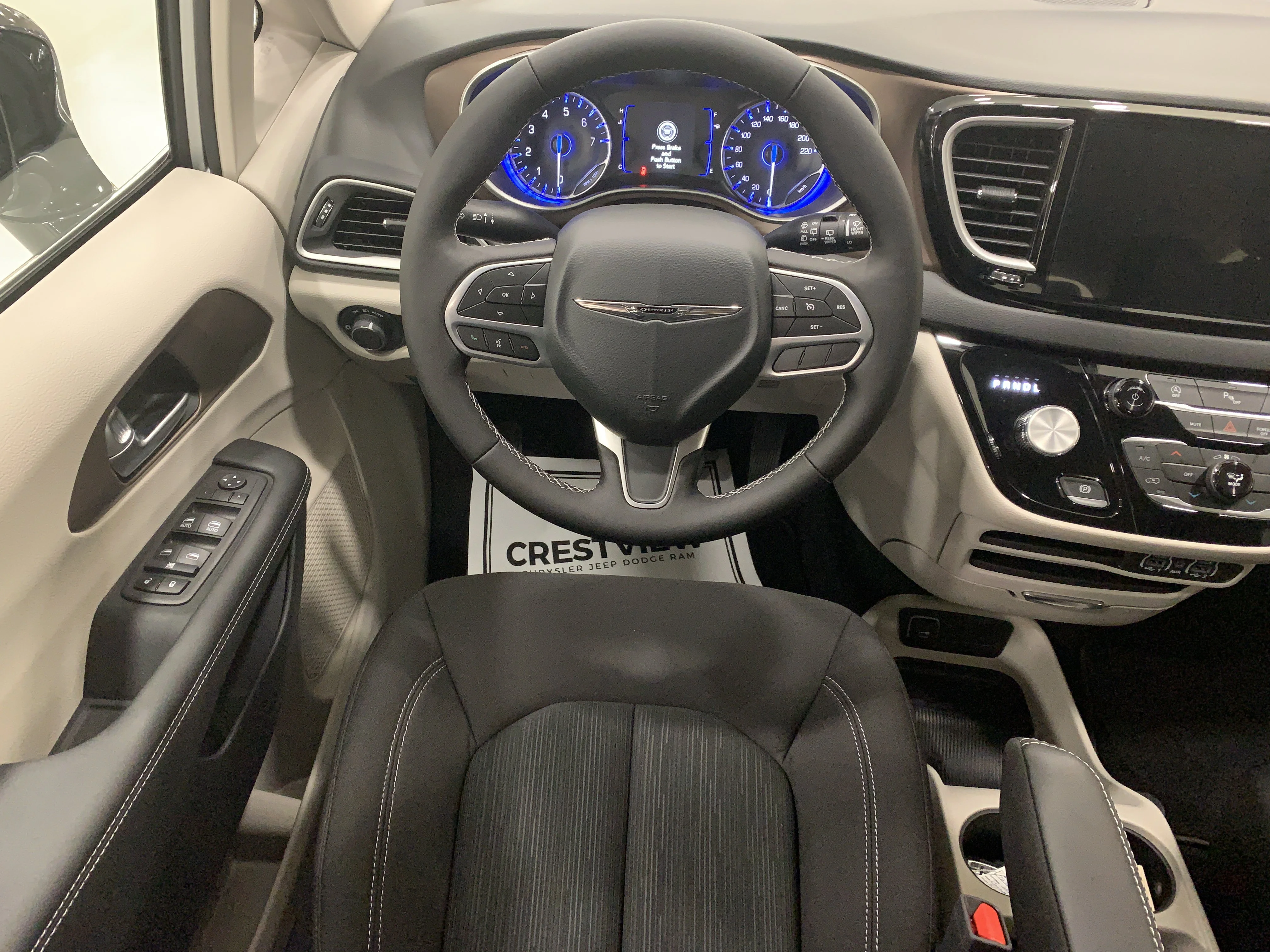 New 2024 Silver Mist Chrysler SXT image 9