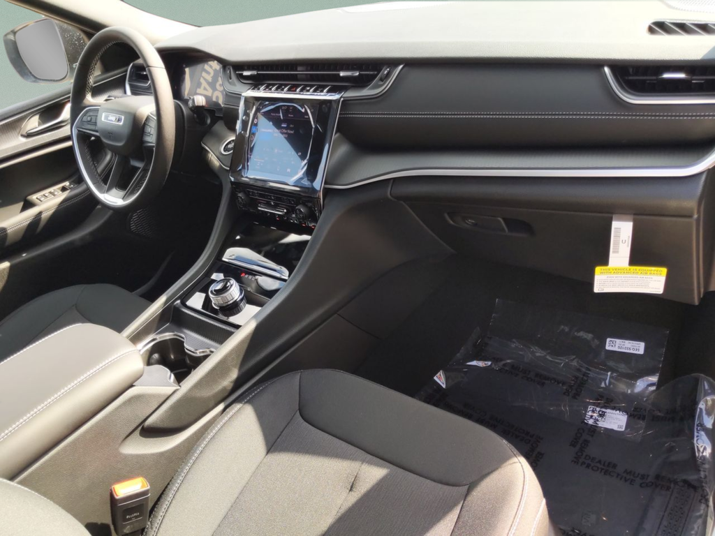 2025 Jeep Grand Cherokee L Laredo - Photo 33