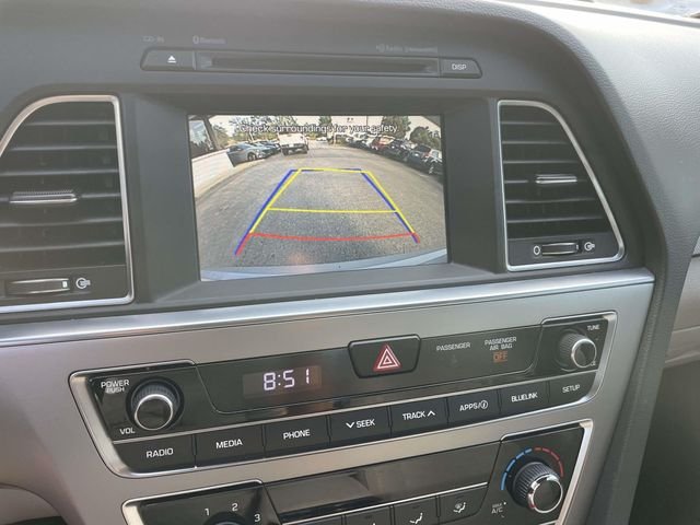 Used 2017 Silver Hyundai Sport image 29