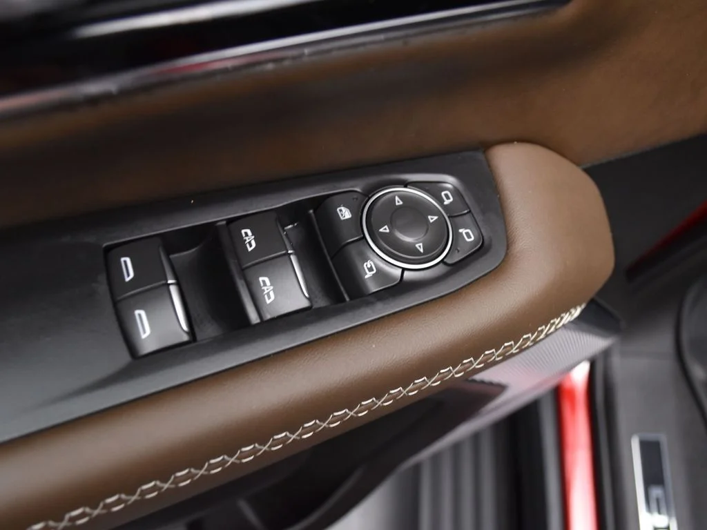 Used 2025 Volcanic Red GMC Denali Ultimate image 10