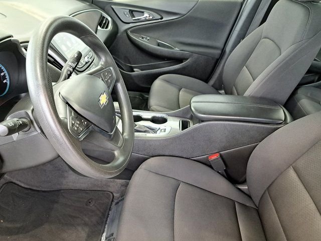Used 2023 Black Chevrolet LT image 32
