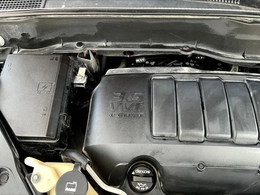 Used 2013 Red Chevrolet LT image 34