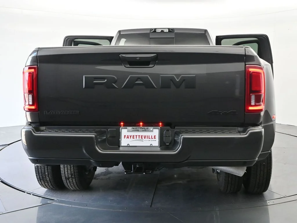 New 2026 Granite Crystal Metallic Clear-Coat Exterior Paint RAM Laramie image 48