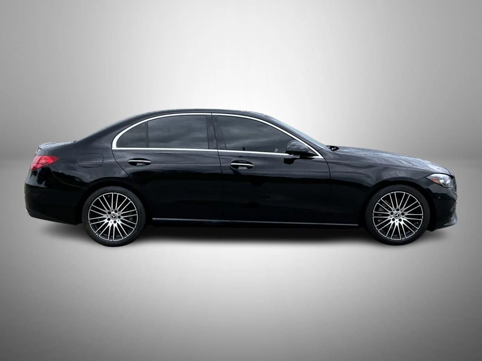 Used 2022 Black Mercedes-Benz C 300 image 4