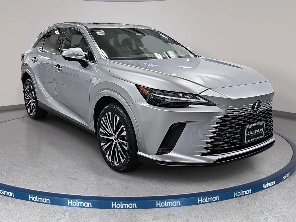 New 2026 Iridium Lexus PREMIUM PLUS image 3