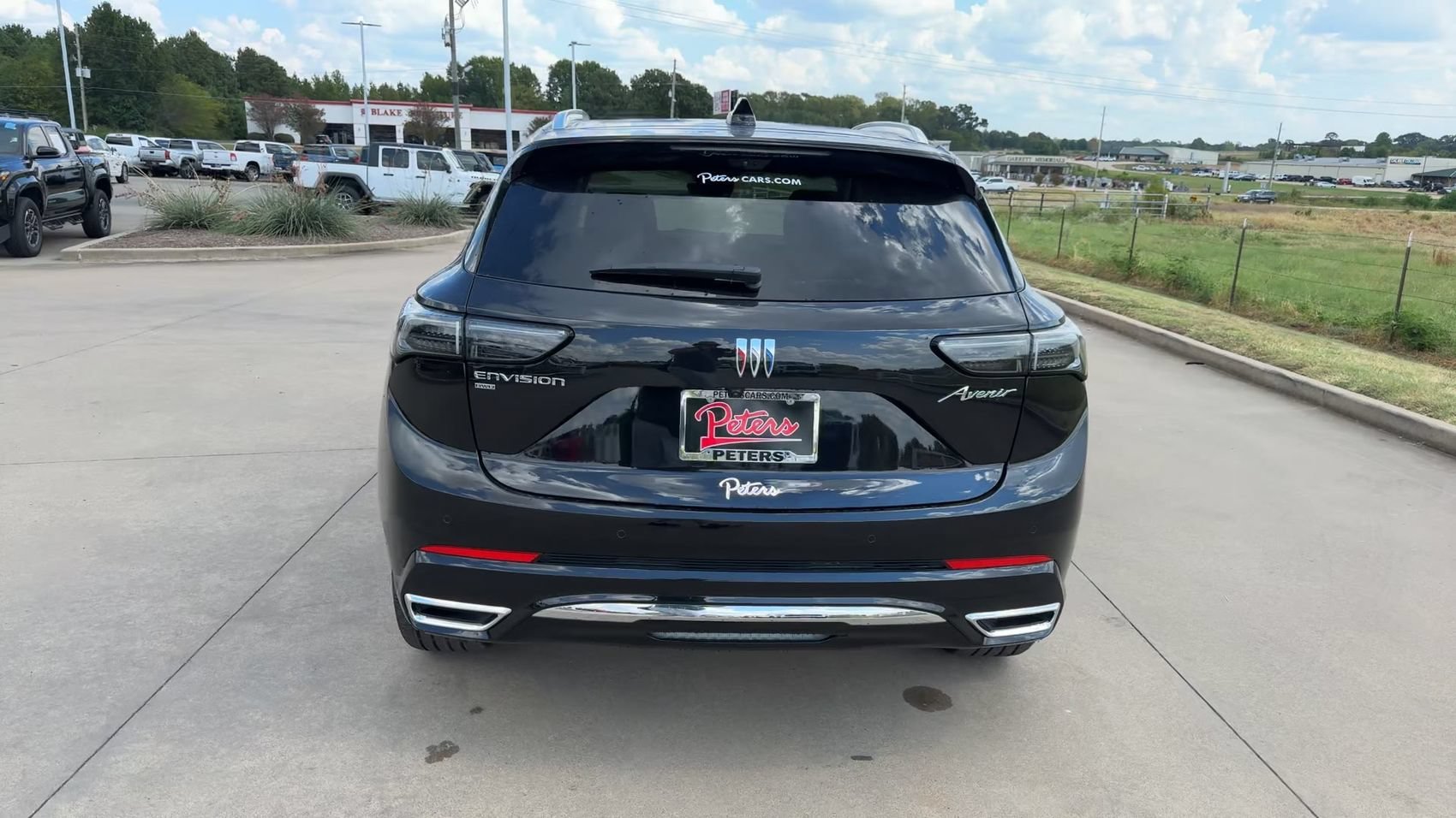 New 2026 Ebony Twilight Metallic Buick Avenir image 8