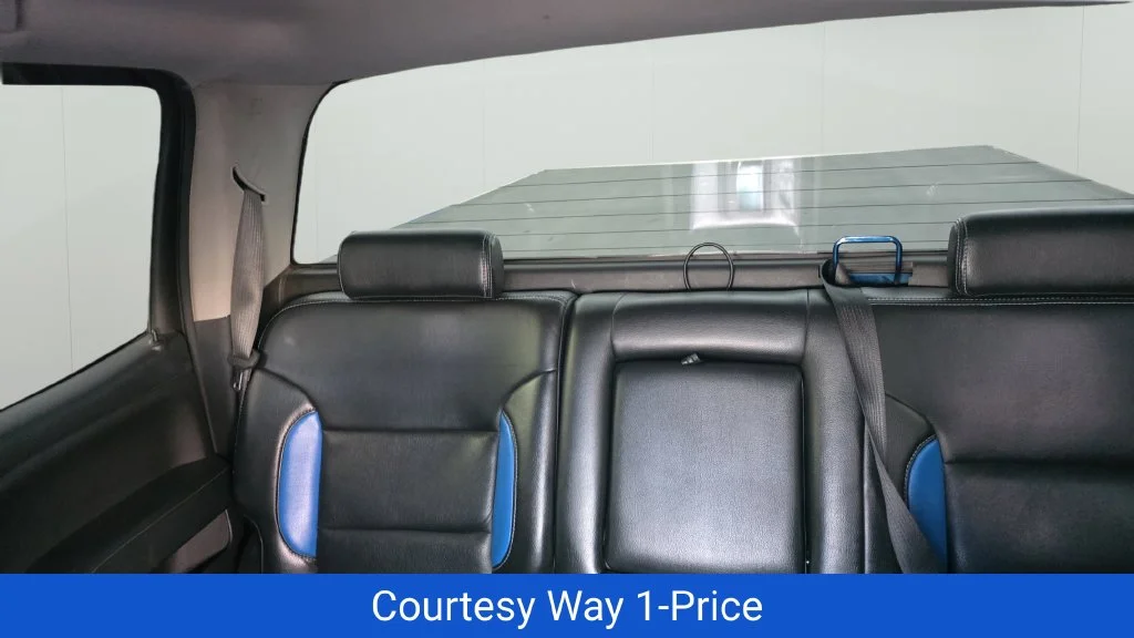 Used 2018 Blue Chevrolet LT image 13