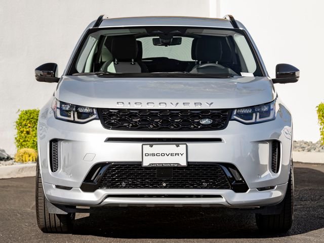 Certified Used 2025 Hakuba Silver Metallic Land Rover S image 3