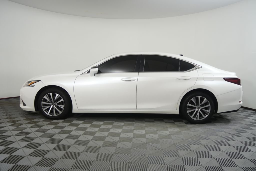 Used 2019 White Pearl Lexus 350 image 6
