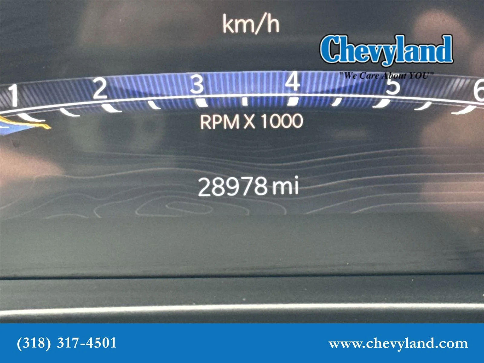 Used 2023 Diamond Black Crystal Pearlcoat Jeep Laredo image 12