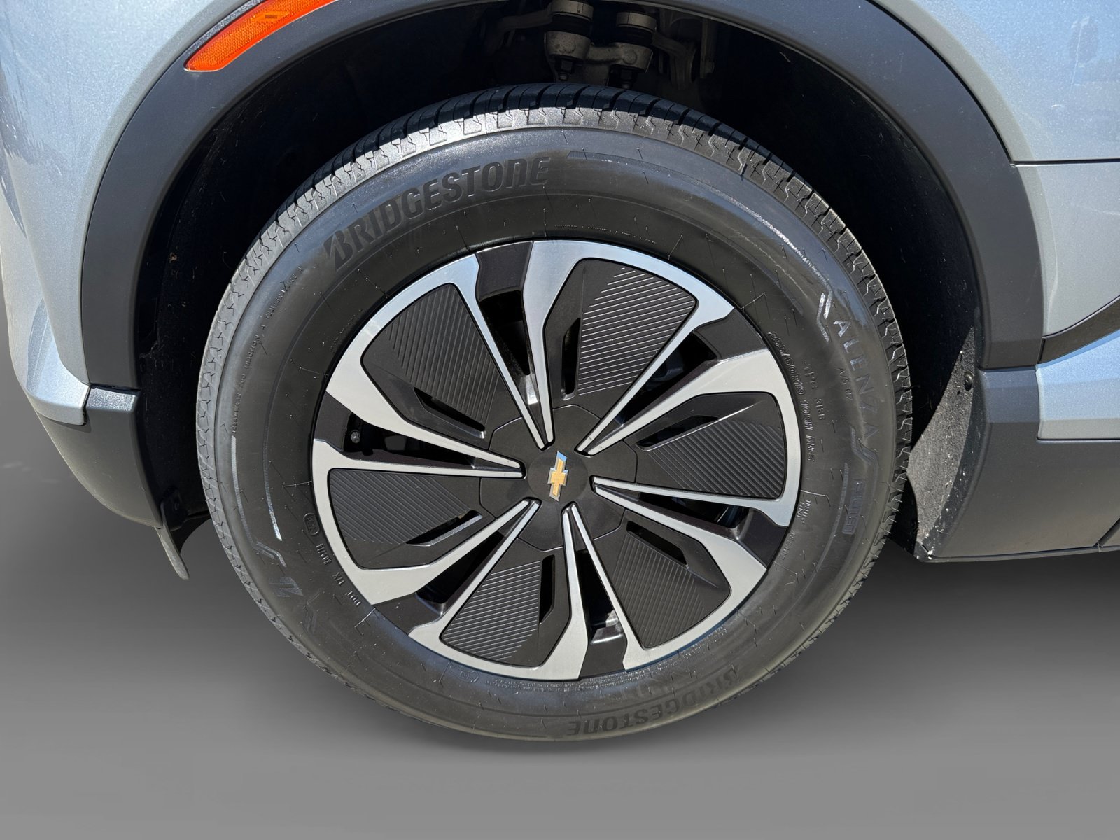 Used 2024 Sterling Gray Metallic Chevrolet LT image 9
