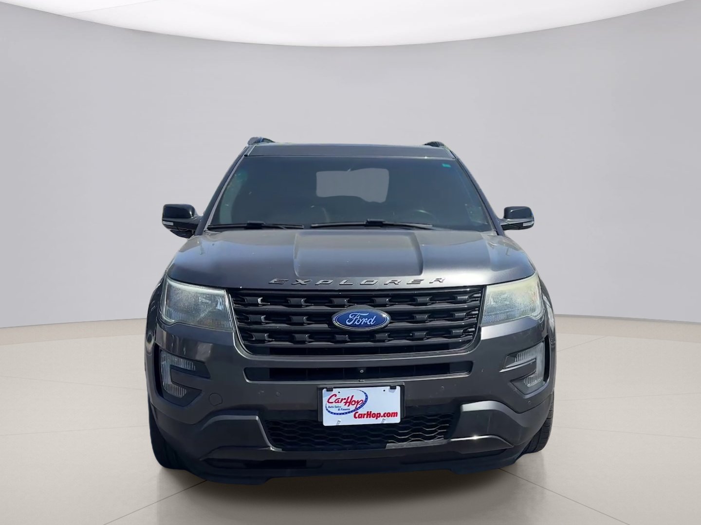 Used 2016 Grey Ford SPORT image 8