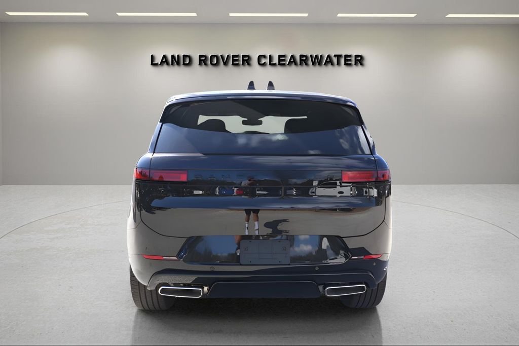 Certified Used 2026 Black Land Rover Dynamic SE image 4