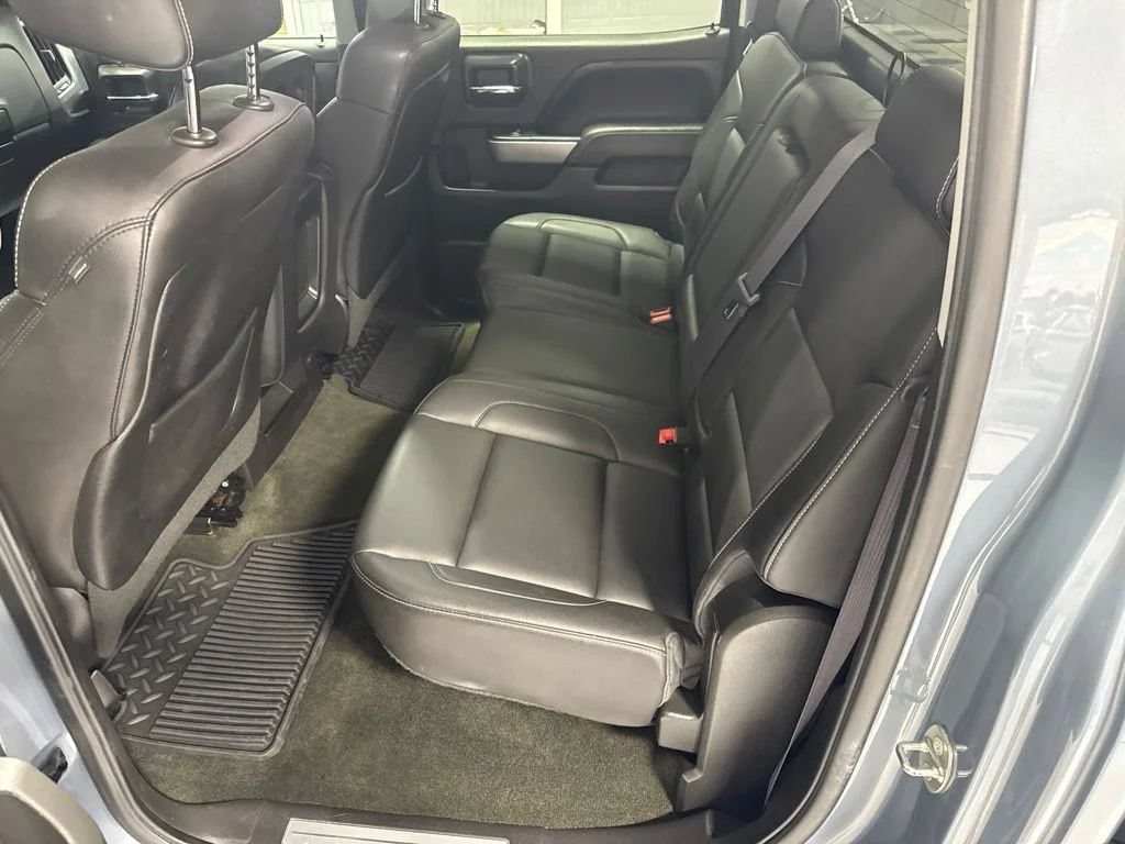 Used 2015 Gray Chevrolet LT image 12