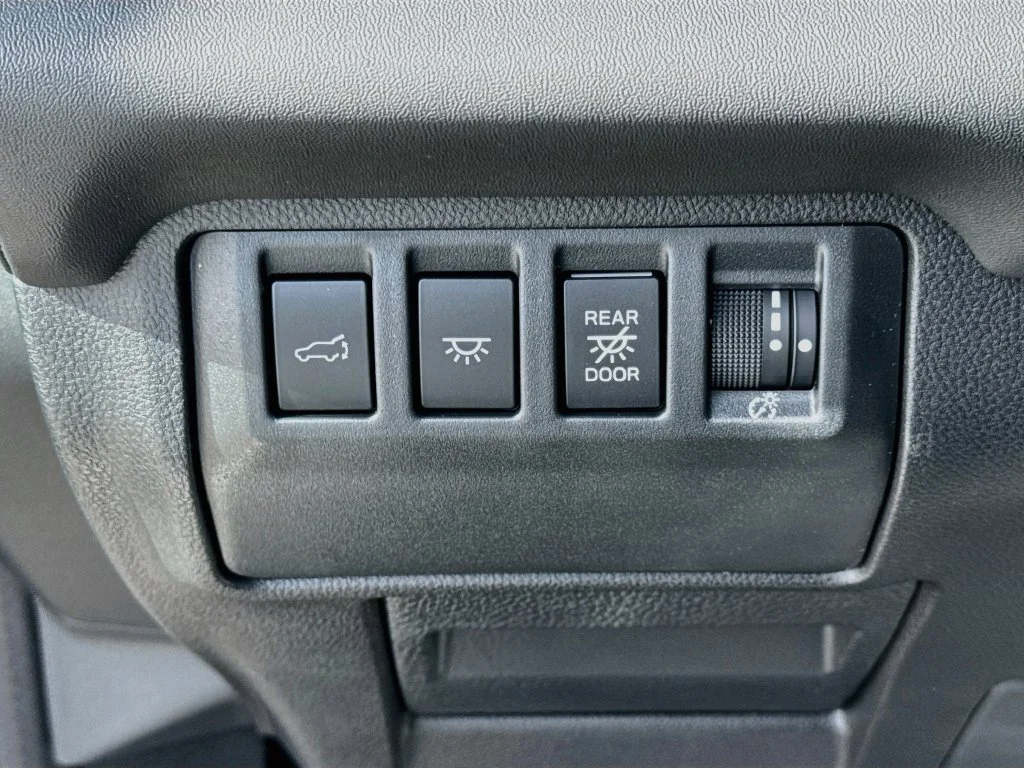 New 2027 Silver Subaru Onyx Edition Touring image 11