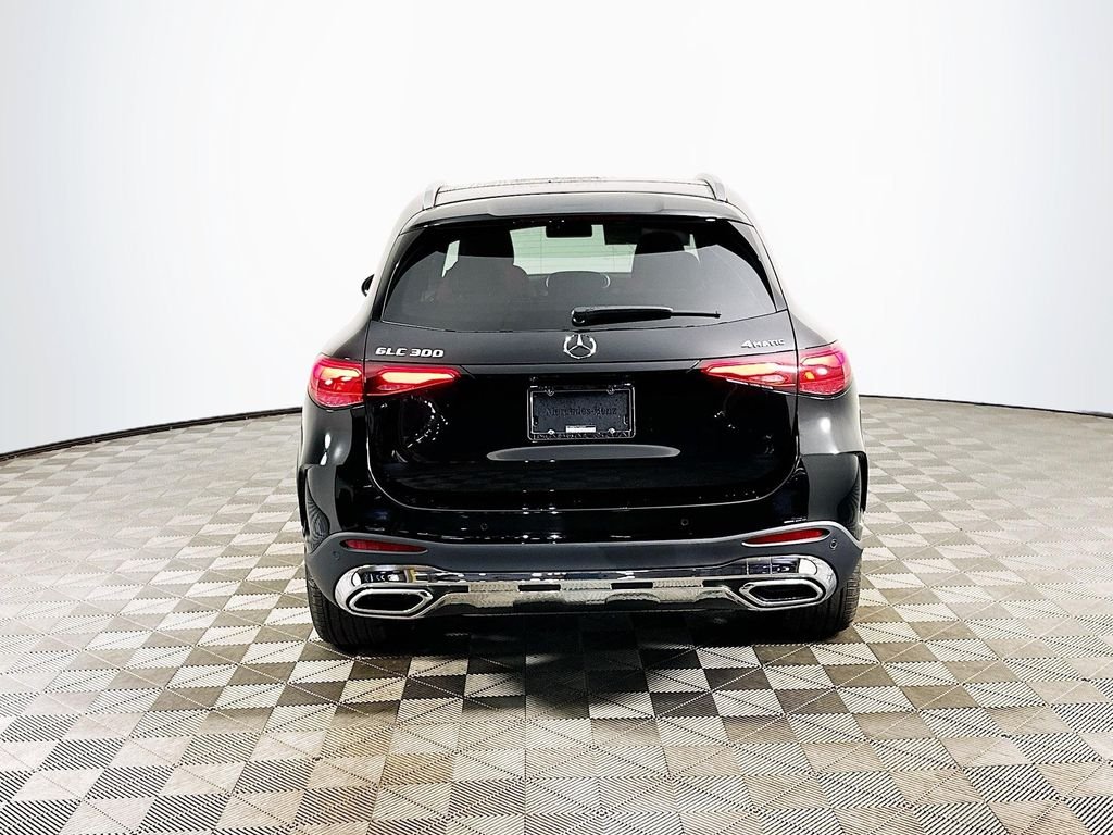 New 2026 Black Mercedes-Benz GLC 300 image 5