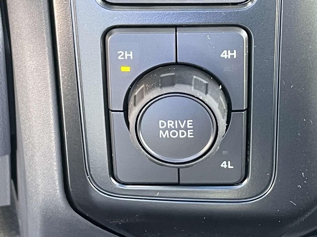 New 2026 Oxford White Ford F-450® XL image 15