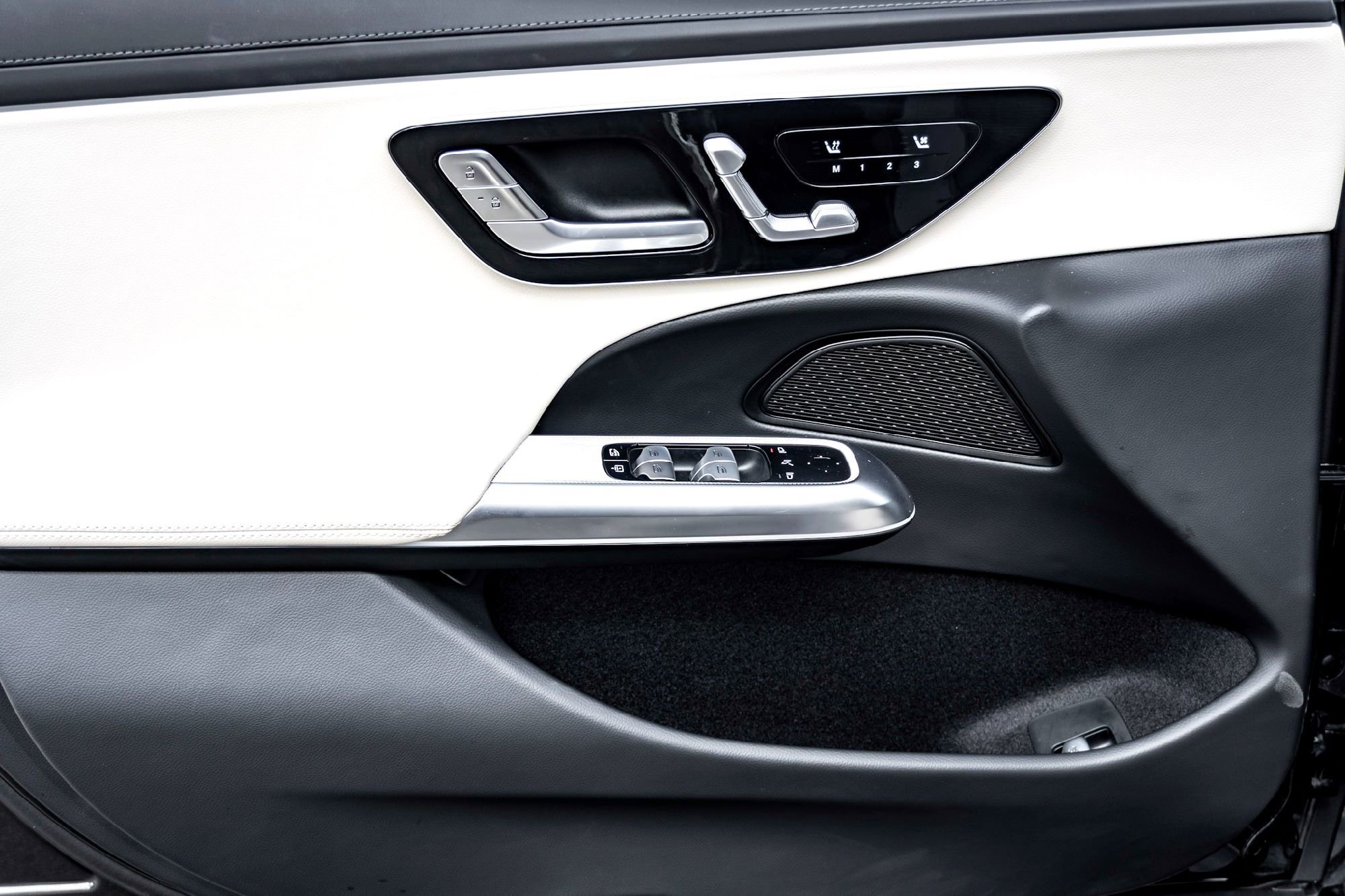 Used 2025 Graphite Mercedes-Benz E 350 image 10