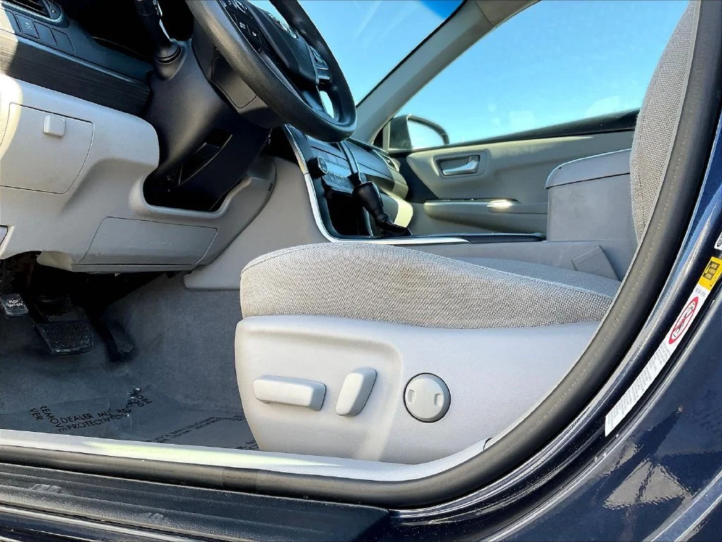 Used 2017 Parisian Night Pearl Toyota LE image 40