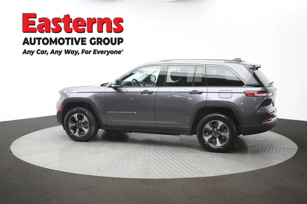 Used 2022 Gray Jeep 4xe image 66