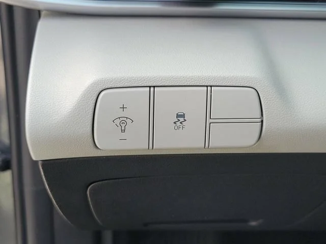 Used 2024 Gray Hyundai Limited image 22