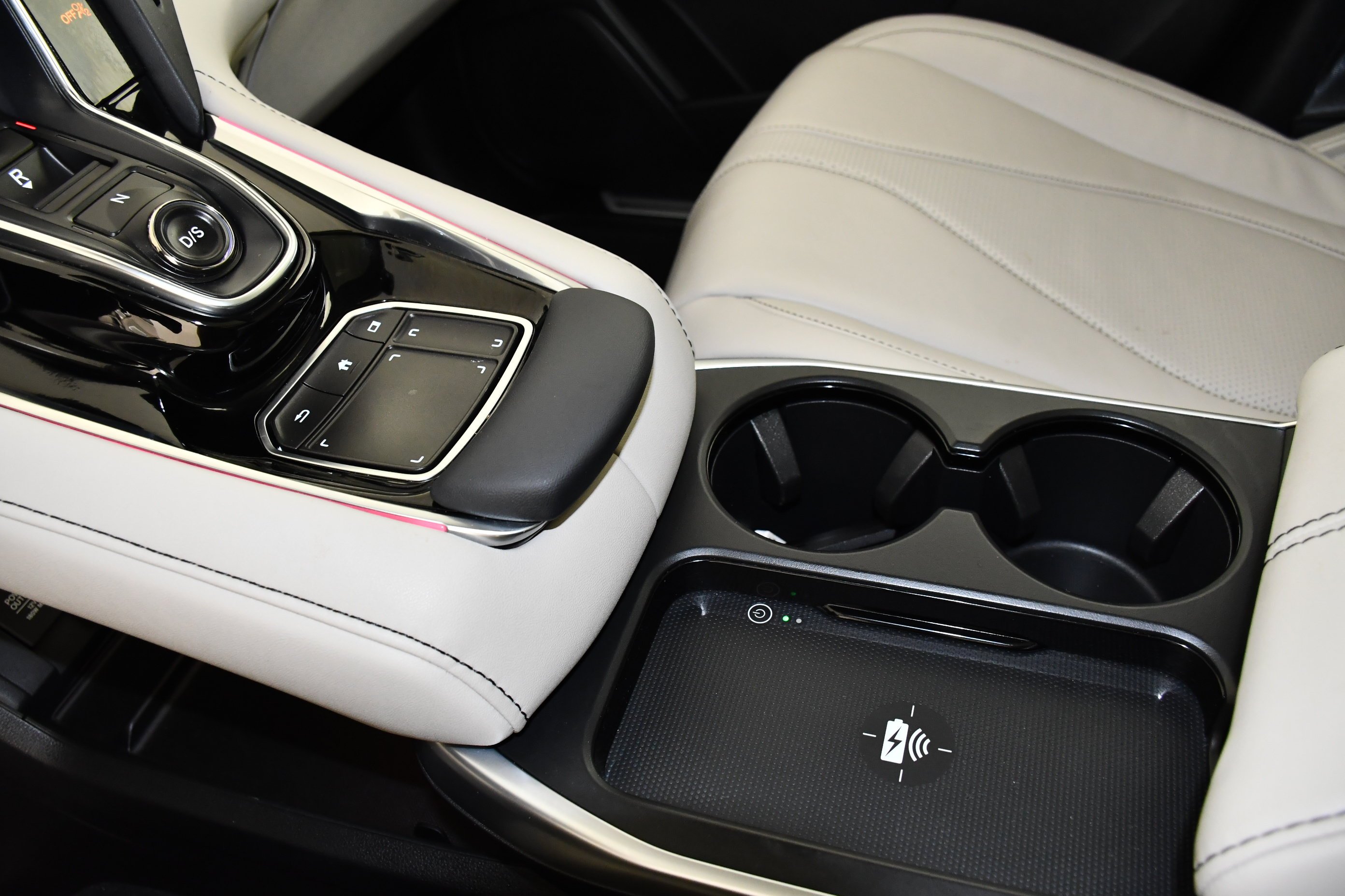 2025 Acura RDX Technology Package - Photo 30